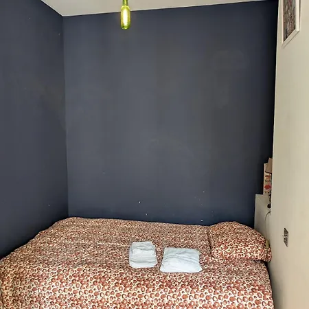 Appartement 3 Or 4 Bedroom Perfect Location! *